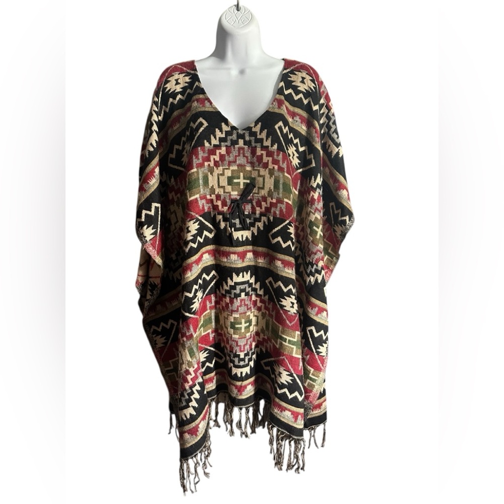 S/M. Sacred Threads Black and Red Patterned Tunic. CL/GR12 - Picture 1 of 4